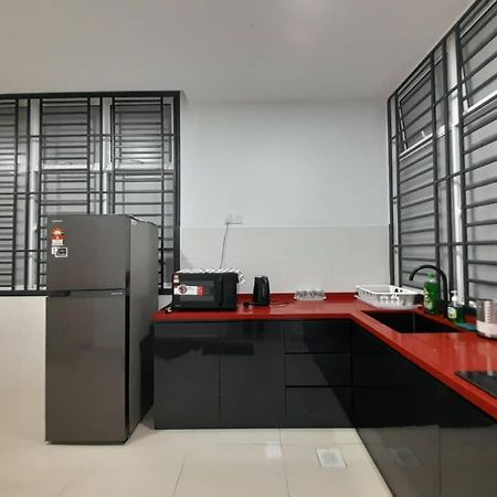 Desaru Melati Homestay Netflix Wifi Bandar Penawar Екстериор снимка