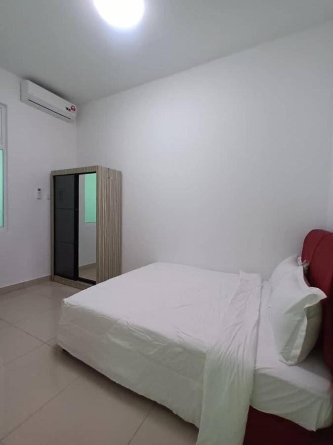Desaru Melati Homestay Netflix Wifi Bandar Penawar Екстериор снимка
